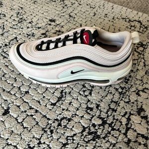 Womans Size 8 Nike Air Max 97 ‘Light Pink’